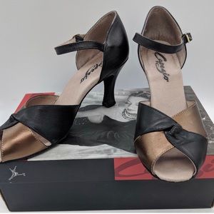 Capezio Ballroom Dance Shoes. Only worn once.